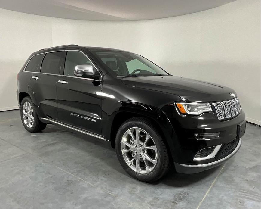 used 2020 Jeep Grand Cherokee car, priced at $33,605