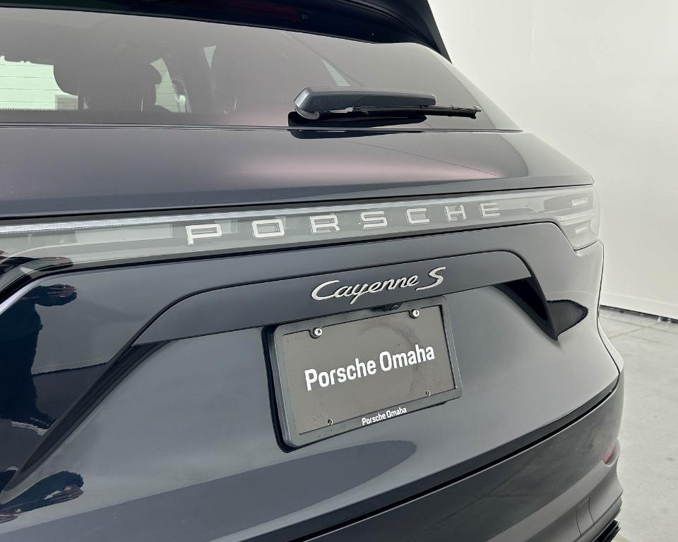 used 2023 Porsche Cayenne car, priced at $82,995