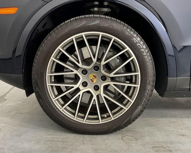 used 2023 Porsche Cayenne car, priced at $87,499