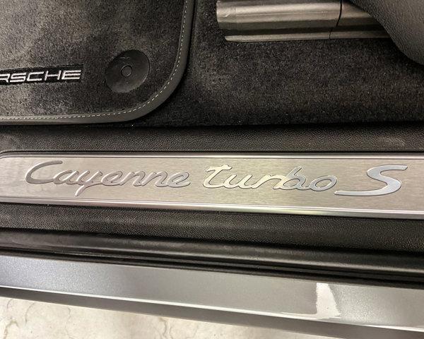 used 2023 Porsche Cayenne E-Hybrid car, priced at $163,995