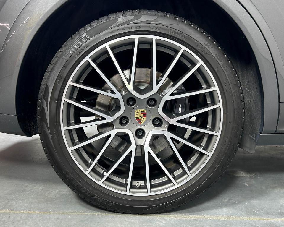 used 2023 Porsche Cayenne E-Hybrid Coupe car, priced at $85,998