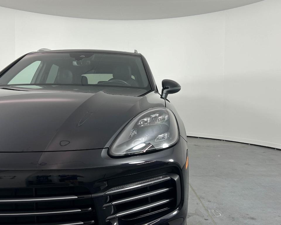 used 2020 Porsche Cayenne car, priced at $53,995