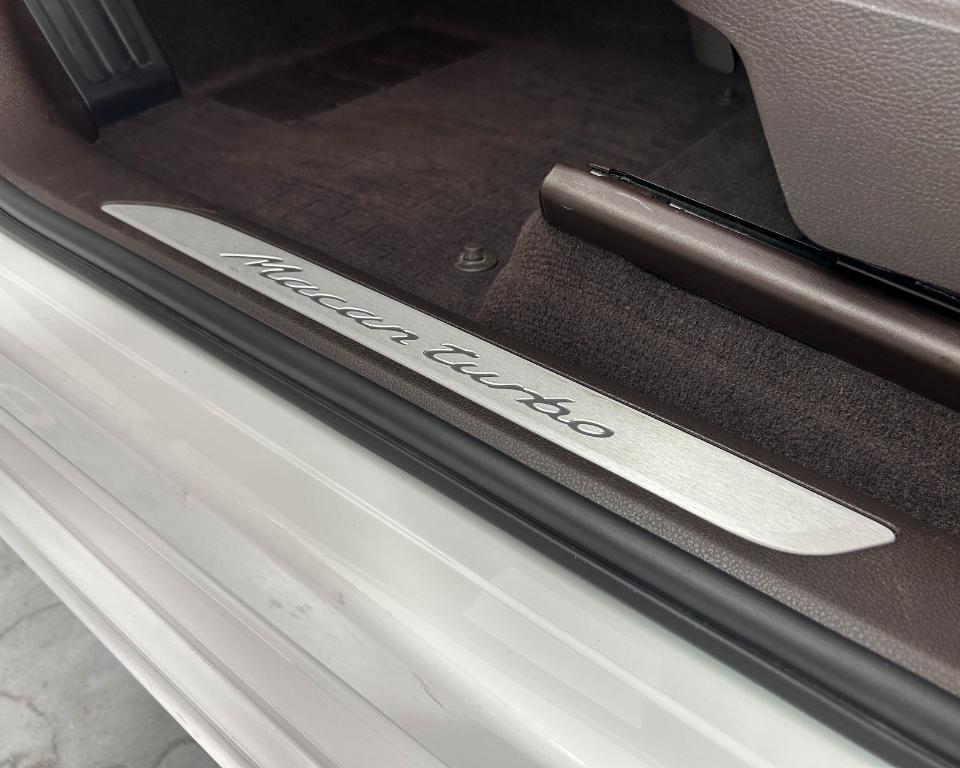 used 2015 Porsche Macan car, priced at $26,696