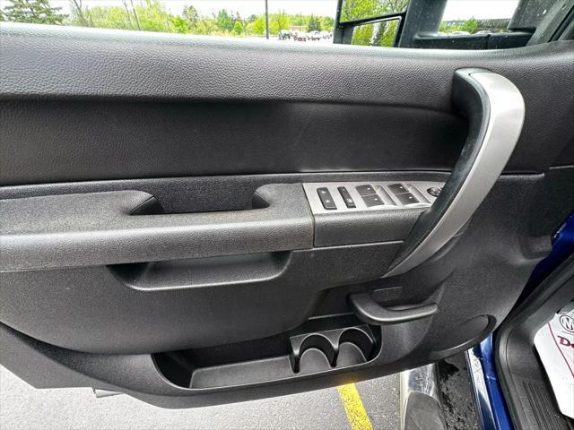 used 2014 Chevrolet Silverado 2500 car, priced at $22,864