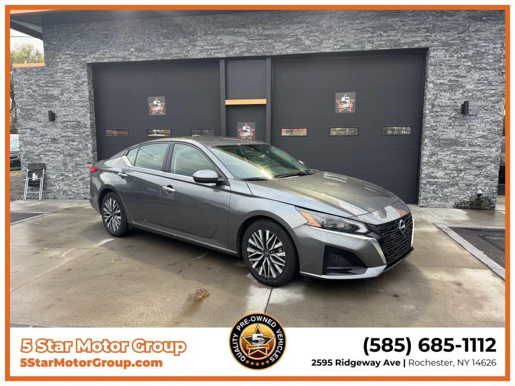 used 2023 Nissan Altima car, priced at $18,762