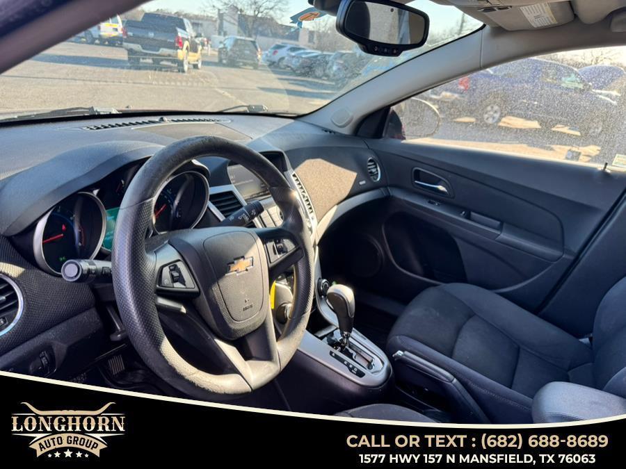 used 2015 Chevrolet Cruze car, priced at $5,999