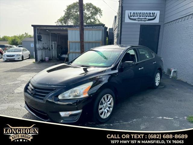 used 2014 Nissan Altima car, priced at $5,550