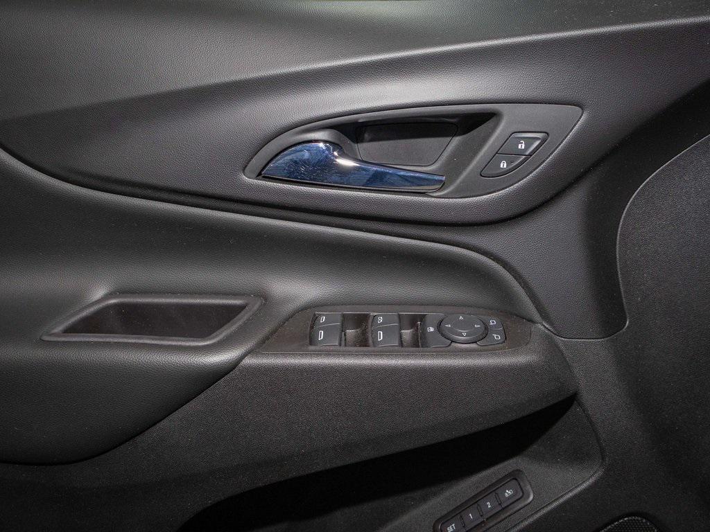 used 2020 Chevrolet Equinox car, priced at $17,290