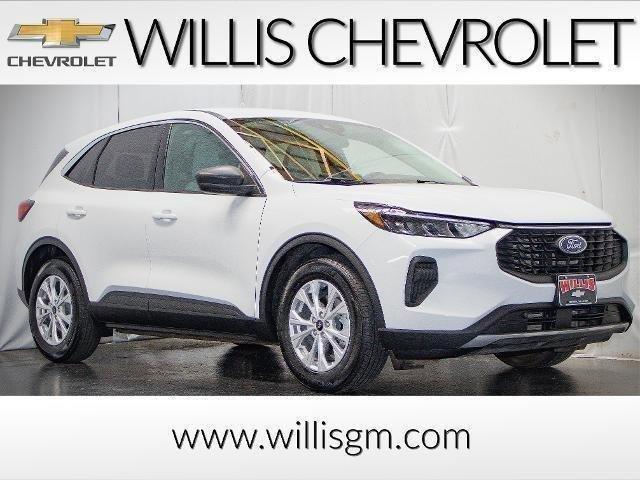 used 2023 Ford Escape car, priced at $20,450