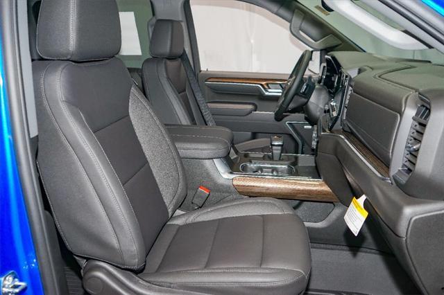 new 2025 Chevrolet Silverado 1500 car, priced at $64,220