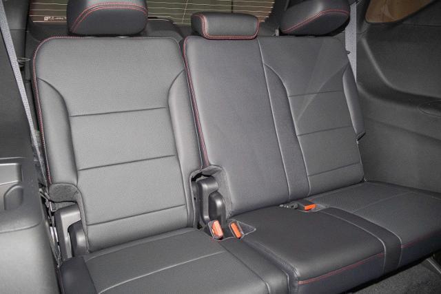 new 2026 Chevrolet Traverse car, priced at $58,915