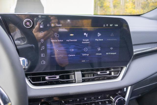 new 2026 Chevrolet Equinox car, priced at $35,815