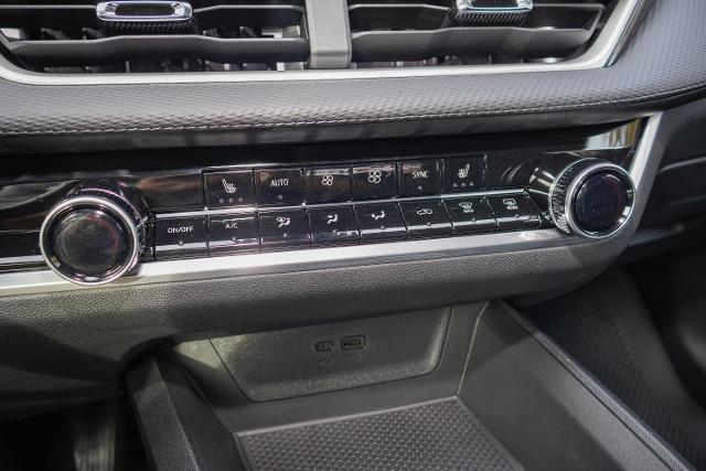 new 2026 Chevrolet Equinox car, priced at $35,815