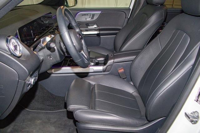 used 2022 Mercedes-Benz GLB 250 car, priced at $32,925