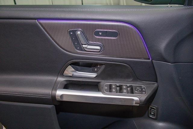 used 2022 Mercedes-Benz GLB 250 car, priced at $32,925