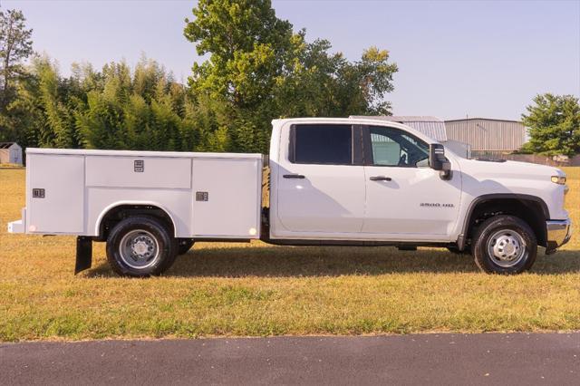 new 2024 Chevrolet Silverado 3500 car, priced at $69,864