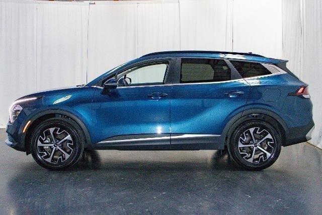 used 2023 Kia Sportage Hybrid car, priced at $27,095