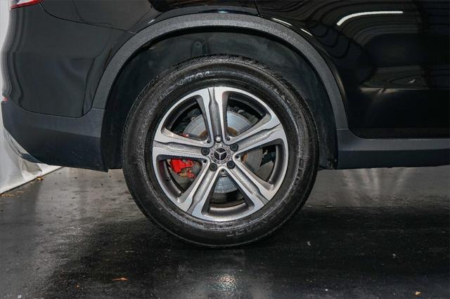 used 2020 Mercedes-Benz GLC 300 car, priced at $25,407