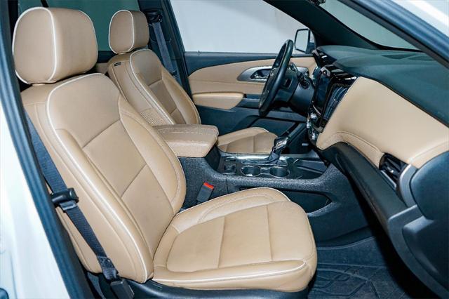 used 2022 Chevrolet Traverse car, priced at $32,937