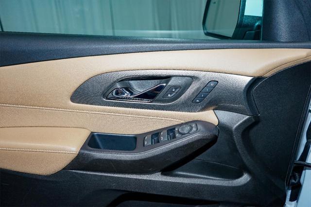used 2022 Chevrolet Traverse car, priced at $32,937