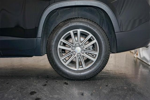 used 2022 Chevrolet Traverse car, priced at $26,758