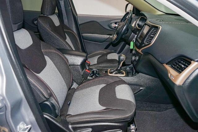 used 2014 Jeep Cherokee car, priced at $10,841