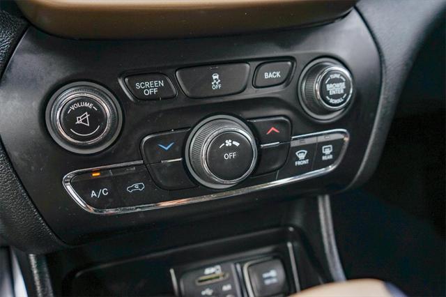 used 2014 Jeep Cherokee car, priced at $10,841