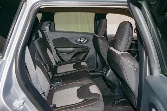 used 2014 Jeep Cherokee car, priced at $10,841