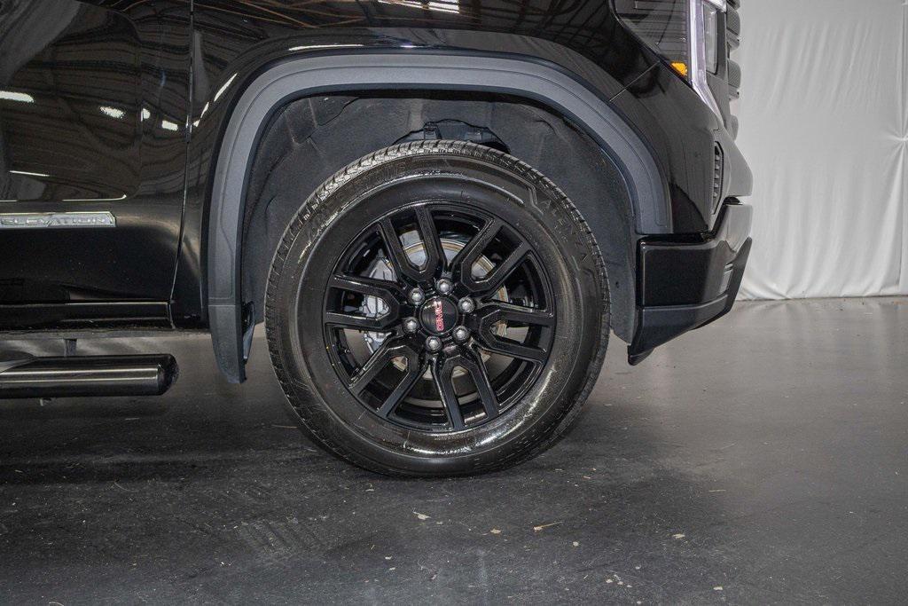 used 2022 GMC Sierra 1500 car, priced at $37,476