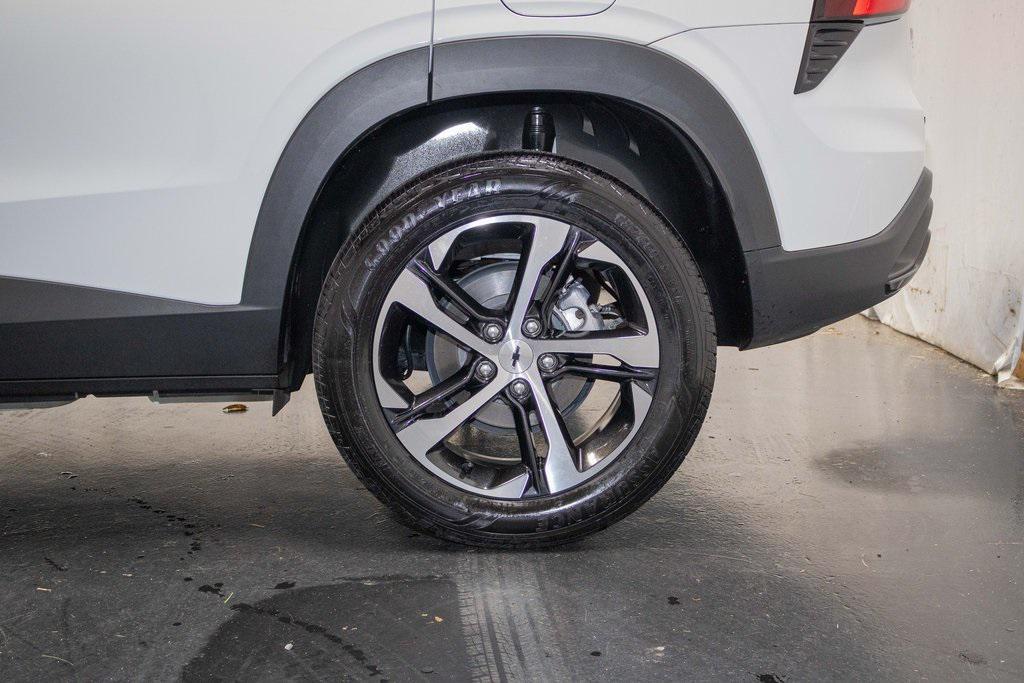 used 2025 Chevrolet Trax car, priced at $23,470