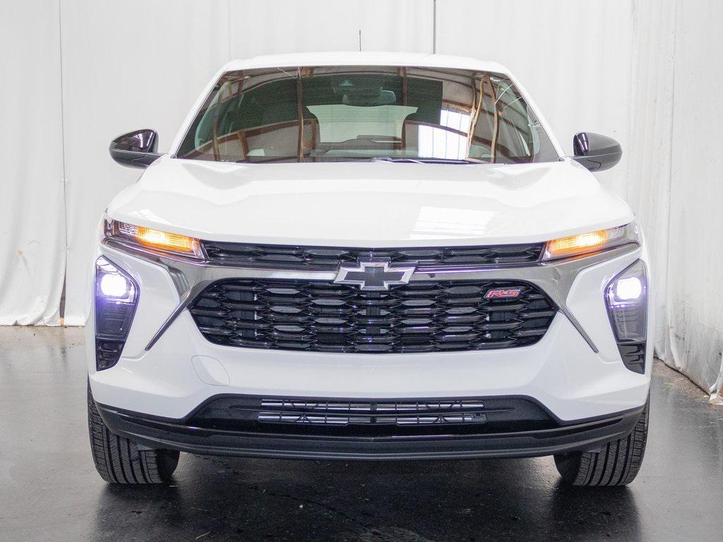 used 2025 Chevrolet Trax car, priced at $23,470