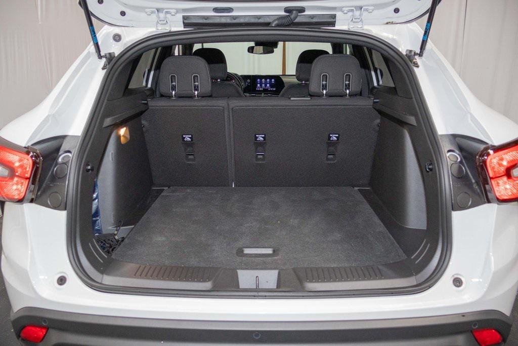 used 2025 Chevrolet Trax car, priced at $23,470