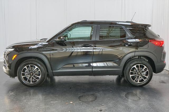 new 2025 Chevrolet TrailBlazer car, priced at $30,305