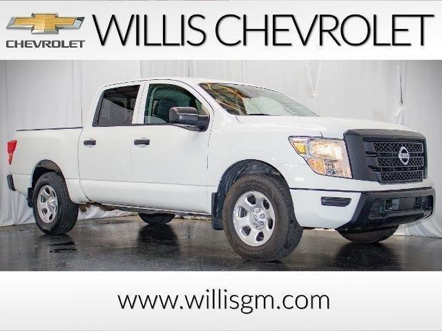 used 2022 Nissan Titan car, priced at $28,987