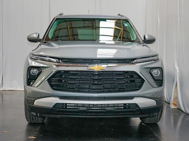 new 2025 Chevrolet TrailBlazer car, priced at $28,610