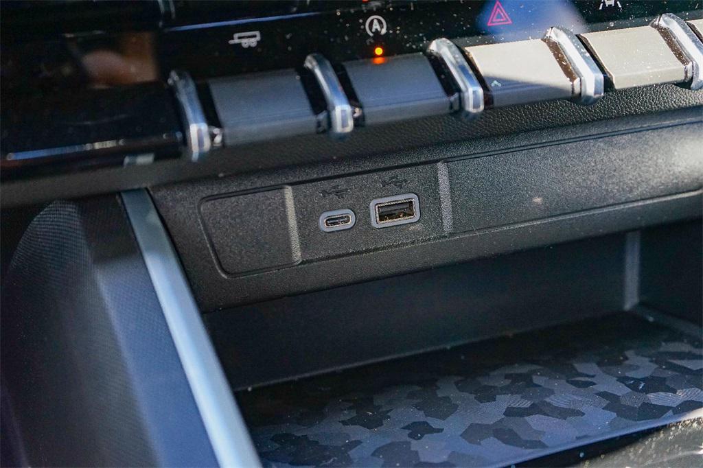 new 2025 Chevrolet Colorado car, priced at $35,610