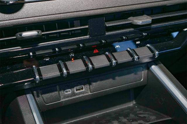 new 2025 Chevrolet Colorado car, priced at $35,610