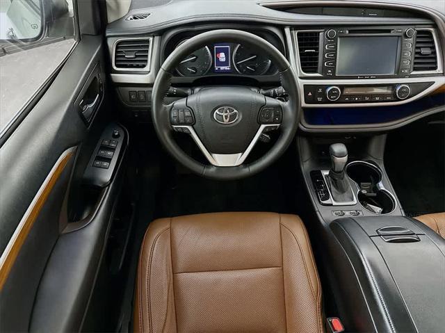 used 2018 Toyota Highlander car, priced at $26,796