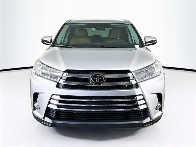 used 2018 Toyota Highlander car, priced at $26,796