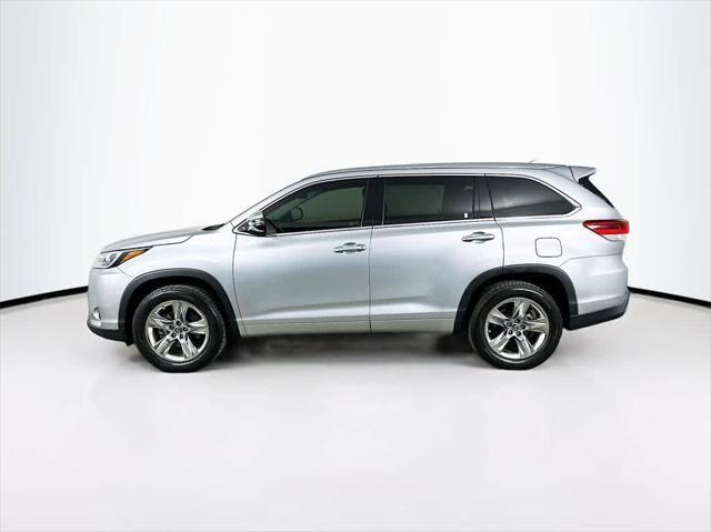 used 2018 Toyota Highlander car, priced at $26,796