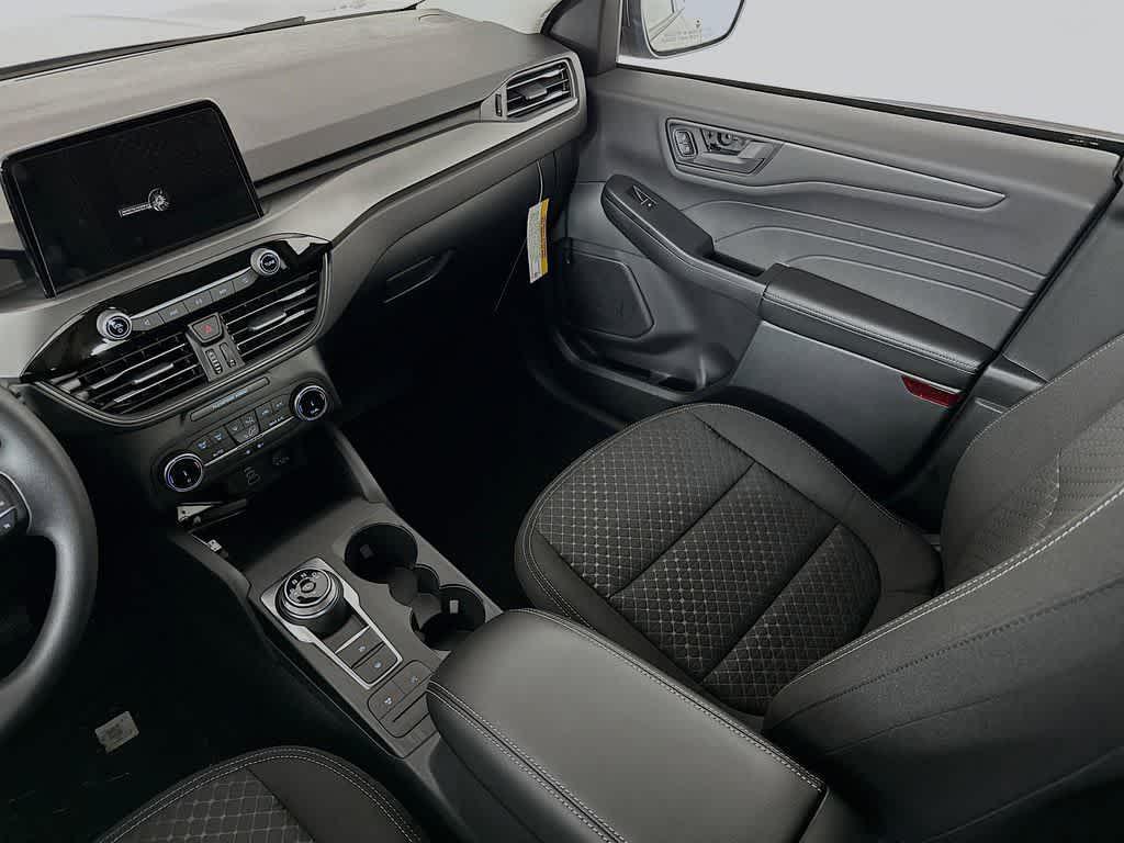 new 2026 Ford Escape car, priced at $31,685