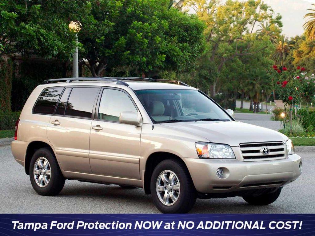 used 2004 Toyota Highlander car