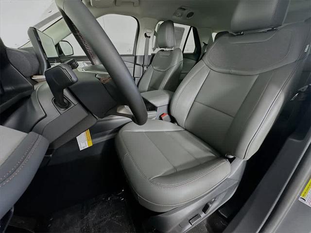 new 2025 Ford Explorer car, priced at $38,985