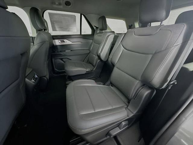 new 2025 Ford Explorer car, priced at $37,037