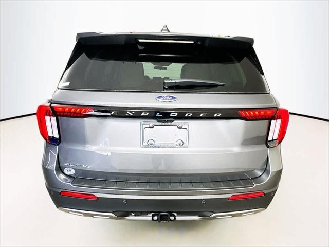 new 2025 Ford Explorer car, priced at $38,985
