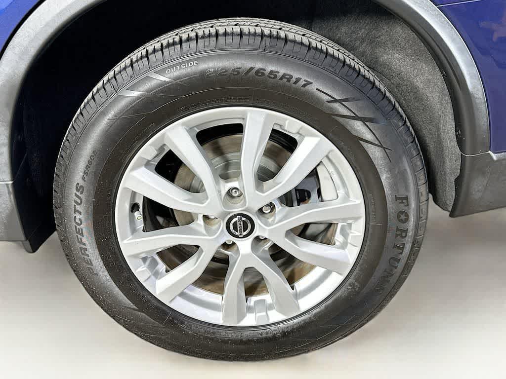 used 2020 Nissan Rogue car, priced at $16,586