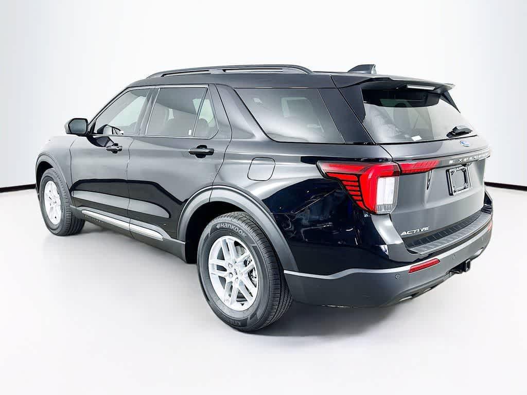 new 2025 Ford Explorer car, priced at $35,588