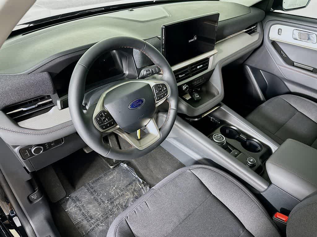 new 2025 Ford Explorer car, priced at $35,588