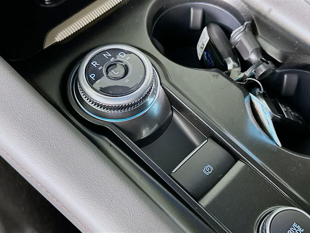 new 2025 Ford Explorer car, priced at $35,588