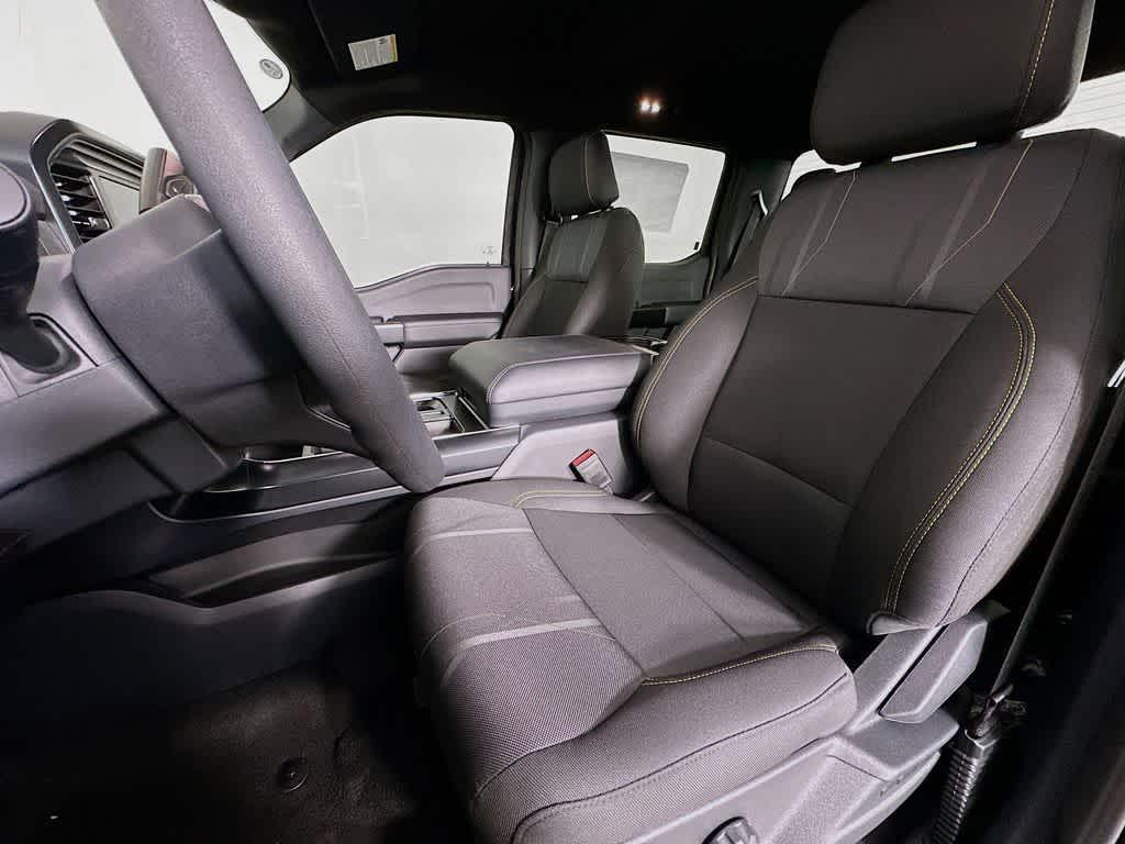 new 2025 Ford F-150 car, priced at $44,400